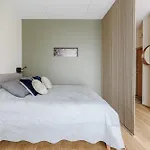 City Center, Studio, 514